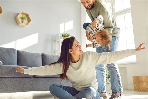 Как укрепить отношения в семье: советы для здоровья и спорта дома